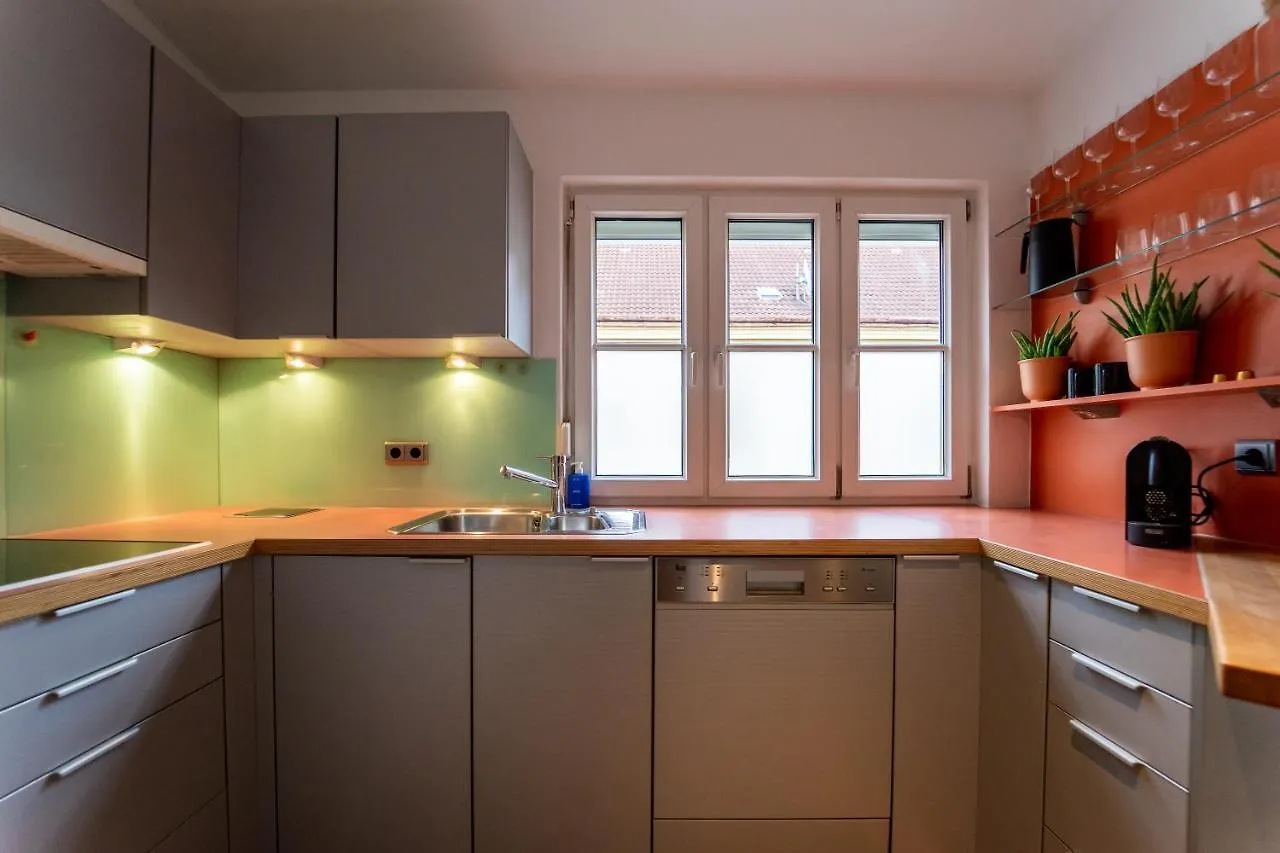 Rooftop Apartment Near Mariahilfstrasse - Free Garage Vienna 0*,
